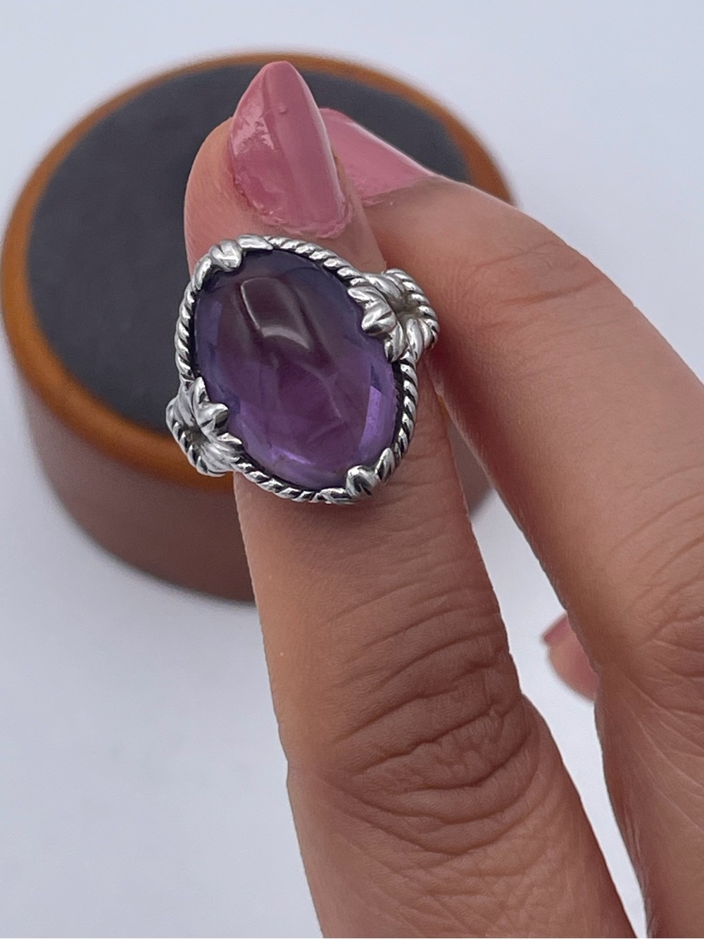 Judith Ripka Sterling Silver 925 7ct Cabochon Amethyst Statement Ring Thailand